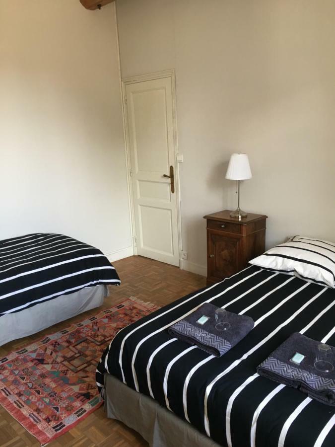 Chambres D Hotes Chez Francoise Et Michel Piscine 4 Chambres 8 Lits Chaumes-en-Brie Buitenkant foto