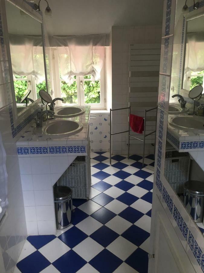Chambres D Hotes Chez Francoise Et Michel Piscine 4 Chambres 8 Lits Chaumes-en-Brie Buitenkant foto